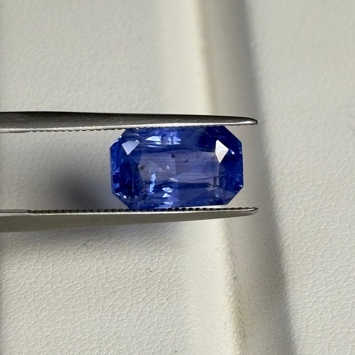 CEYLON SAPPHIRE(H) 5.45 CTS CERTIFIED
