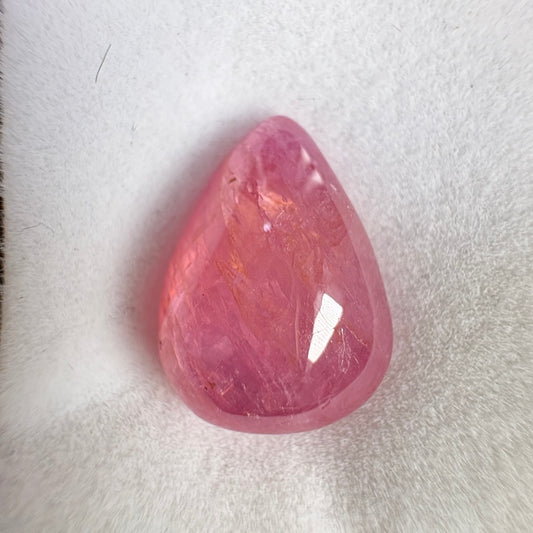 A SAPPHIRE PEAR SHAPE SUGARLOAF 12.02 CARATS
