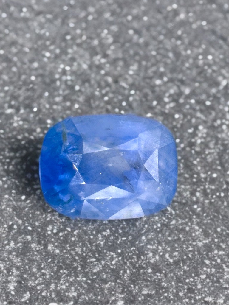 A GRS CEYLON SAPPHIRE