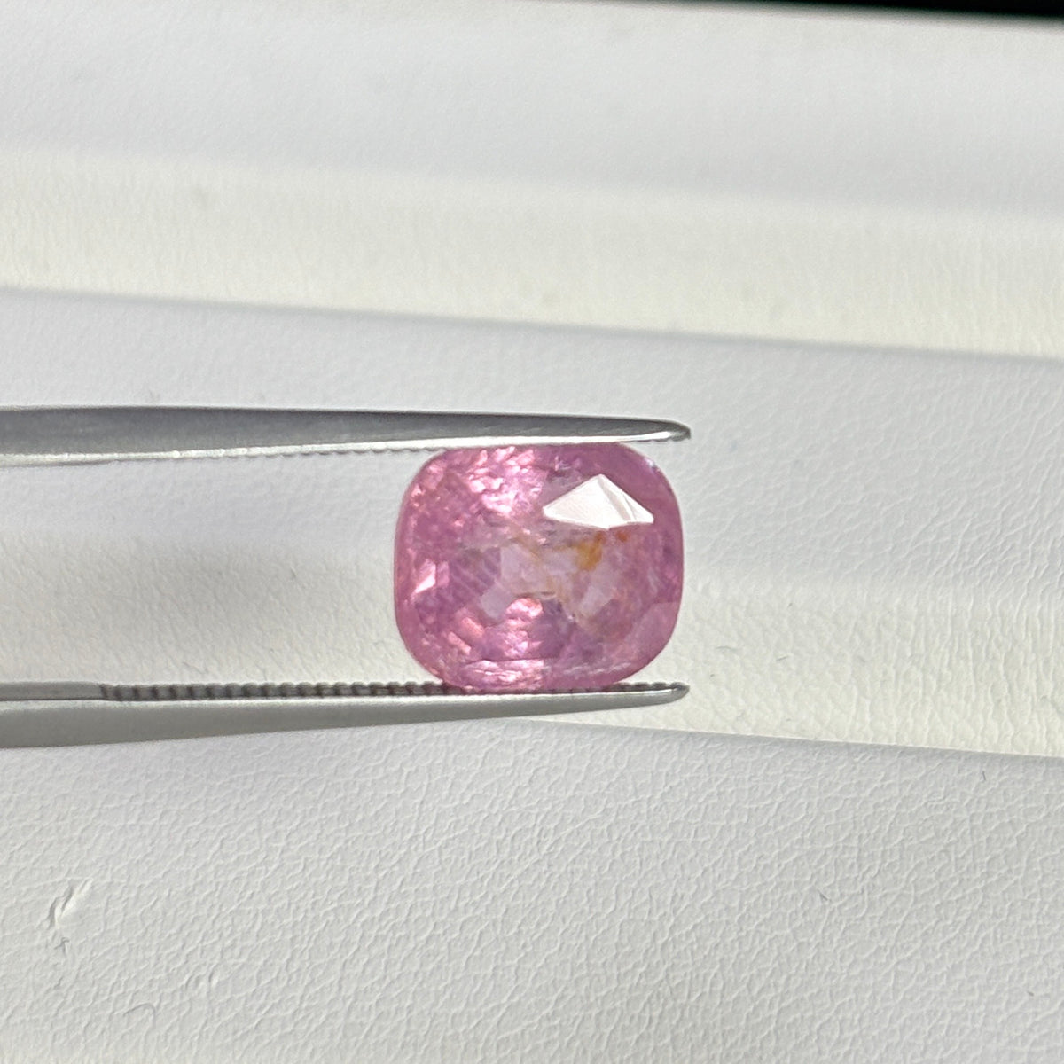 A SAPPHIRE PADPARADSHCHA 4.62