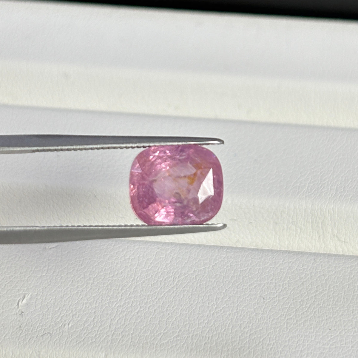 A SAPPHIRE PADPARADSHCHA 4.62