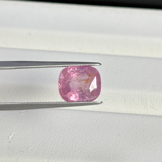 A SAPPHIRE PADPARADSHCHA 4.62
