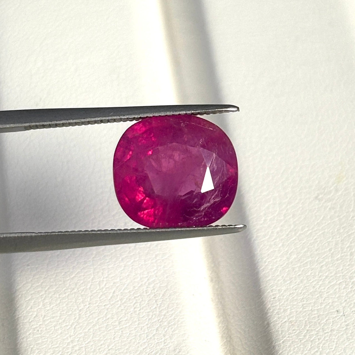 AFGHANISTAN 6.16 CARATS UNHEAT RUBY GRS CERTIFIED