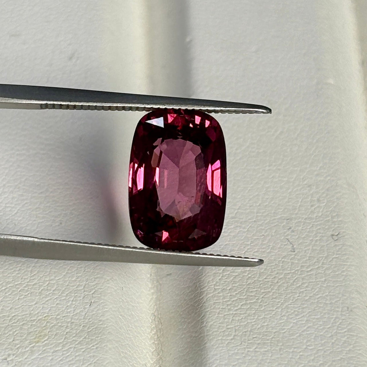 GIA PINK SPINEL