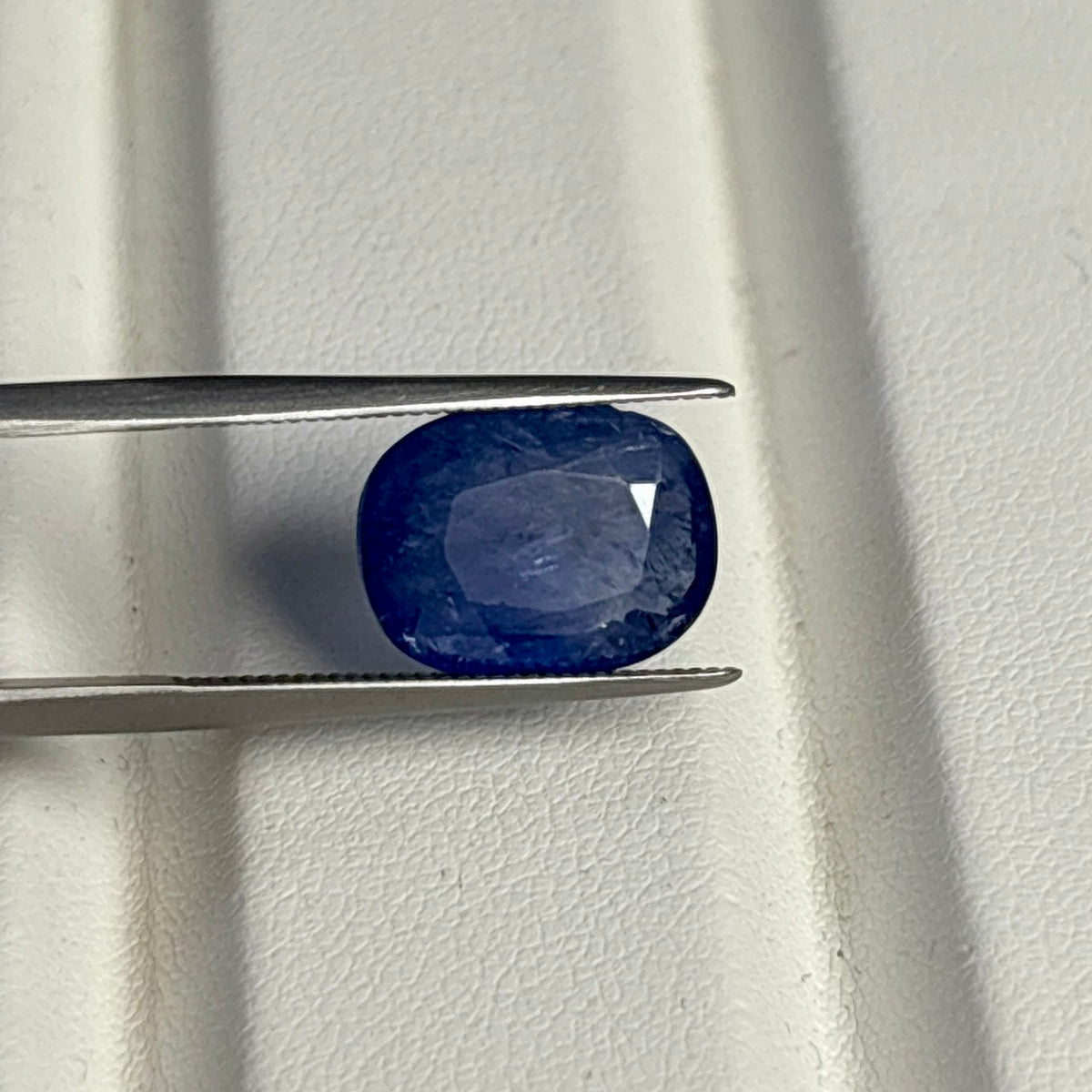 A BURMESE BLUE SAPPHIRE (GRS) 6.37CTS.
