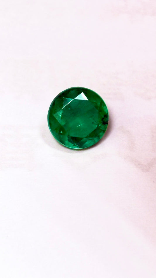 A RARE COLOMBIA EMERALD