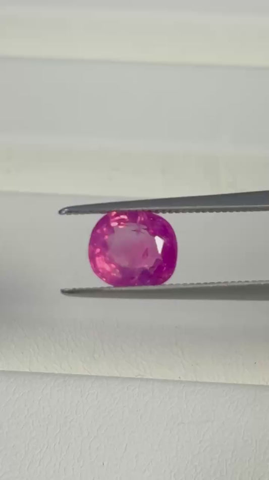 A PINK SAPPHIRE 2.09 CARATS (GIA)